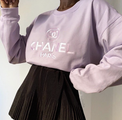 Paris Vintage Inspired Women's Sweatshirt Lilac Sweater Out The Purse UK 