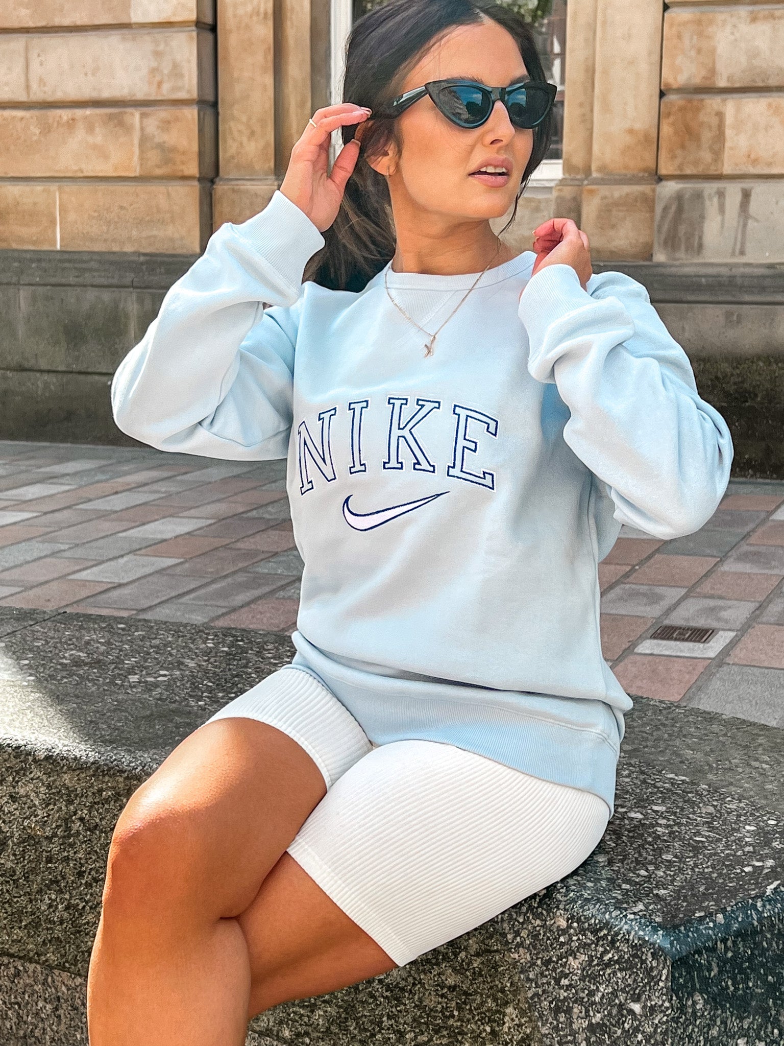 Old school nike on sale sweatshirt